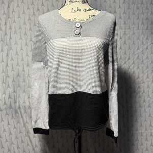 Black and Gray Long Sleeve Top